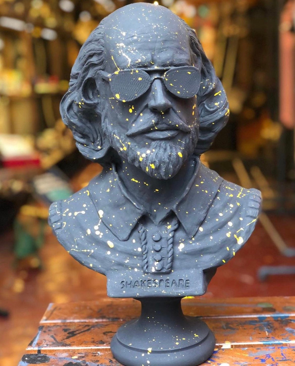 Iconic Tribute: Large Shakespeare Bust Statue in Black and Yellow